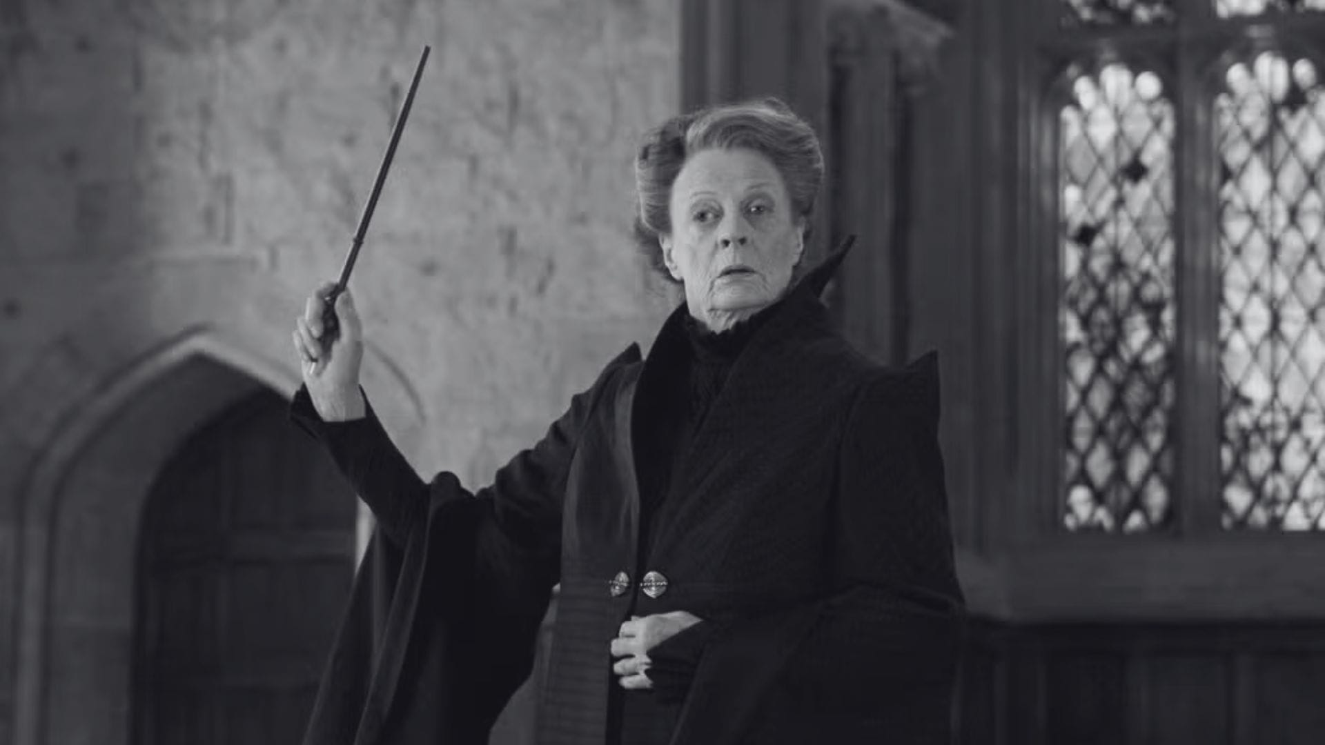 Atriz de Minerva do filme ‘Harry Potter’ morre aos 89 anos